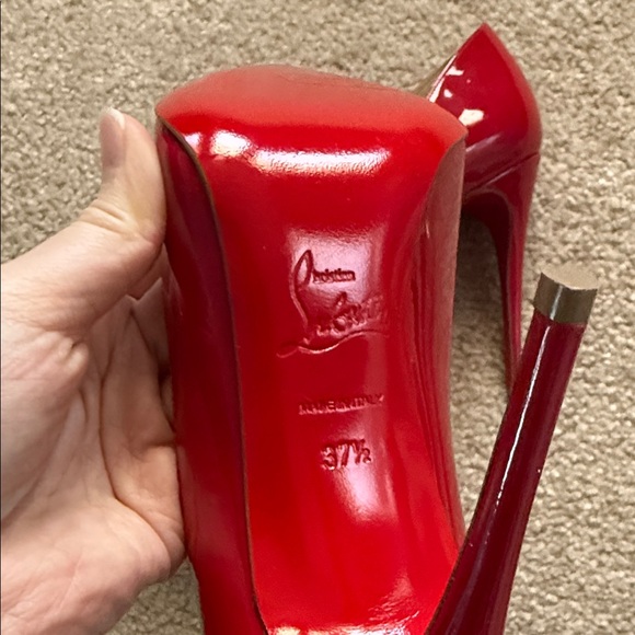 Louboutin Pigalle Red Patent Pointed-Toe Stilettos - Picture 5 of 8